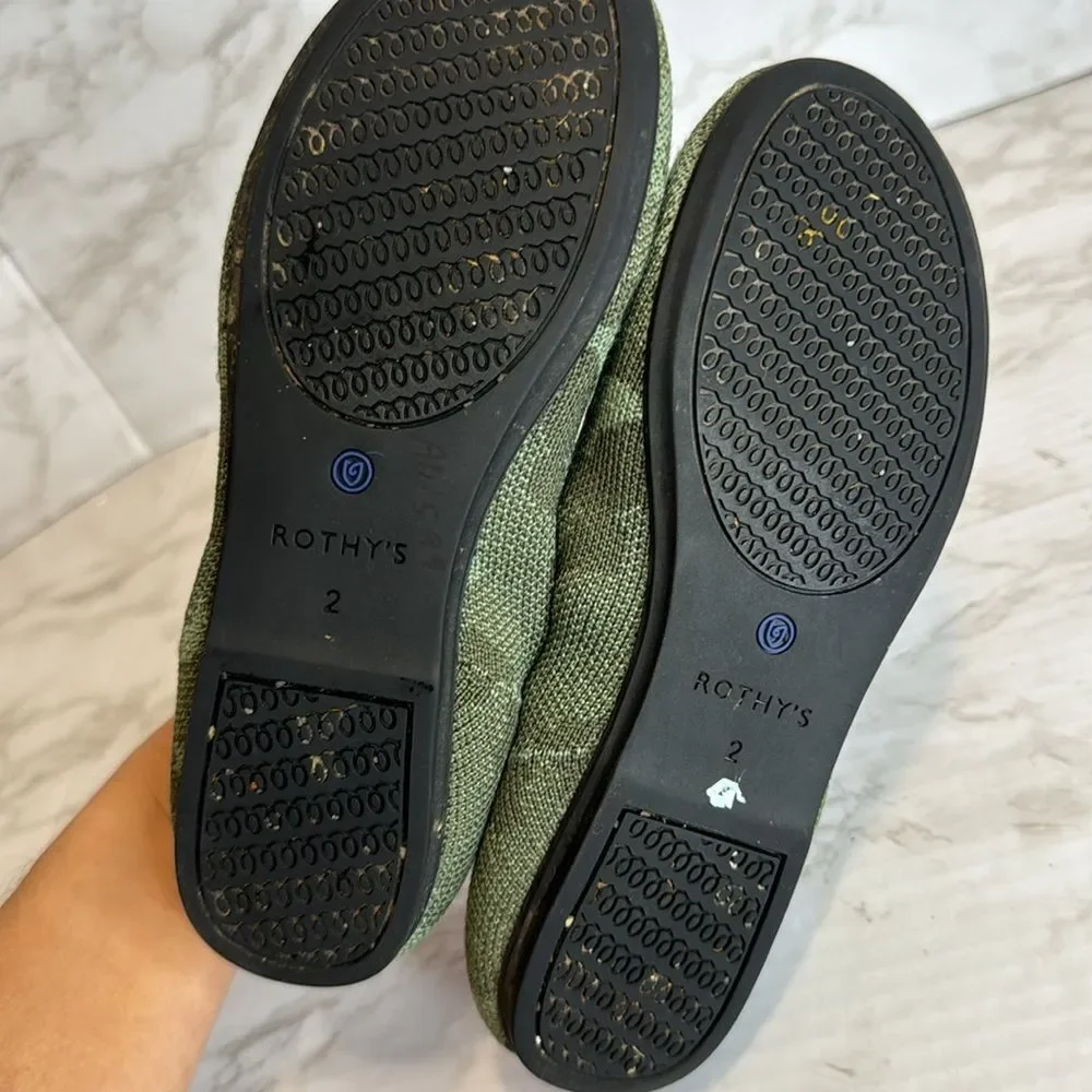 ROTHY'S Kids Camo Slip-On Size 2 Girls Green Flats Youth Shoes